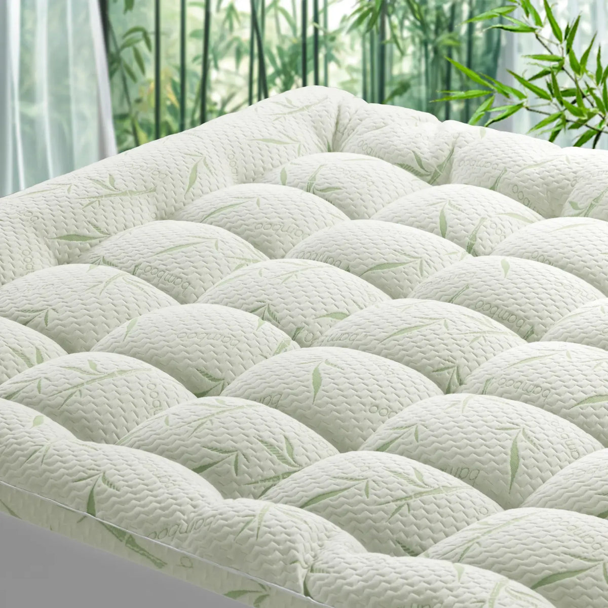 Shilucheng Extra-Thick Cooling Bamboo Mattress Topper